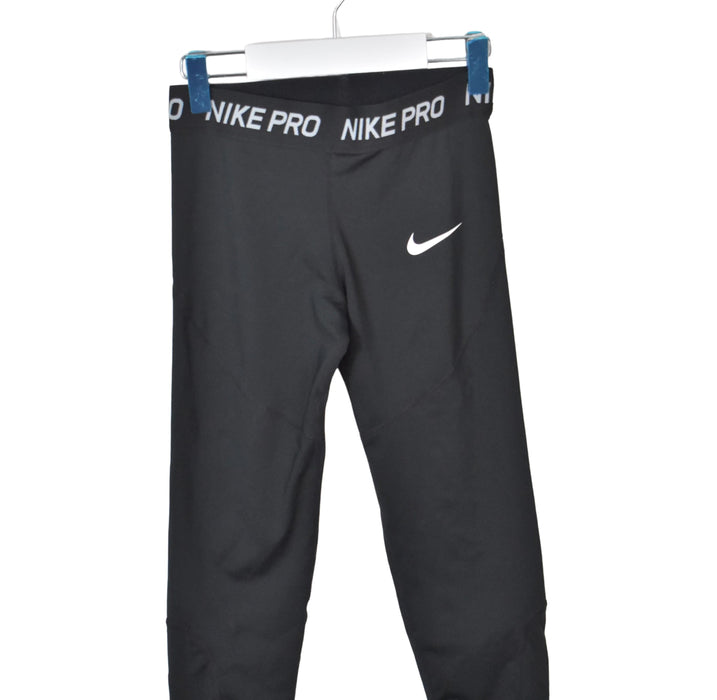 A Black Leggings from Nike in size M for neutral. (Front View)
