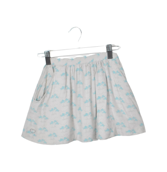 A Grey Mid Skirts from Chateau de Sable in size 6T for girl. (Front View)
