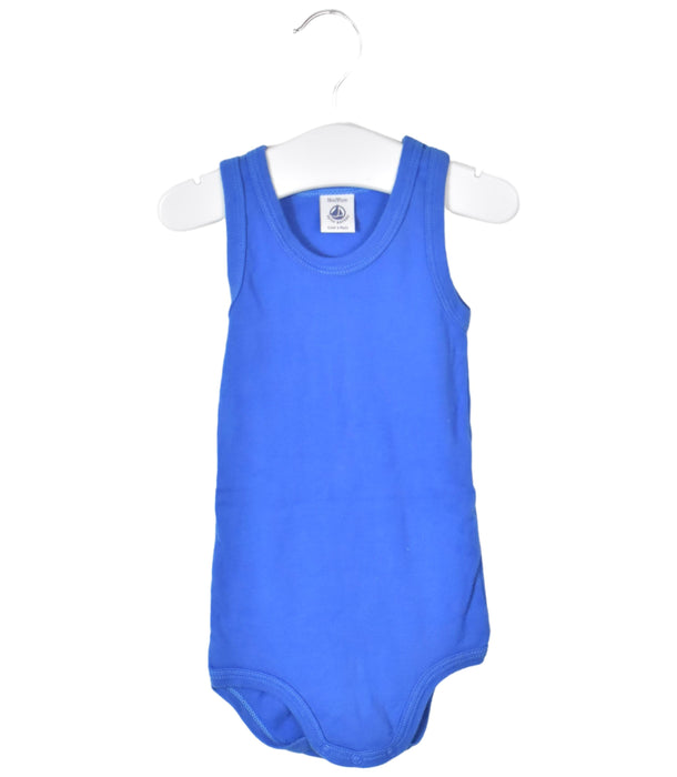 A Blue Bodysuits from Petit Bateau in size 3-6M for neutral. (Front View)