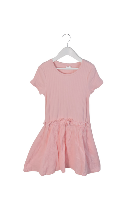 A Pink Short Sleeve Dresses from Seed in size 10Y for girl. (Front View)
