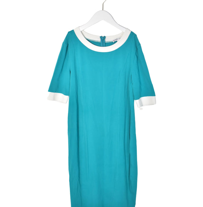 A Green Short Sleeve Dresses from Momo Maternity in size M for maternity. (Front View)