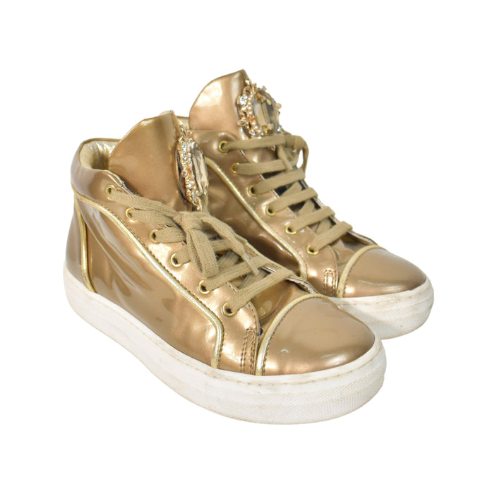 A Gold Sneakers from Quis Quis in size 7Y for neutral. (Back View)