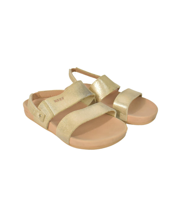 A Gold Sandals from Reef in size 3T for girl. (Back View)