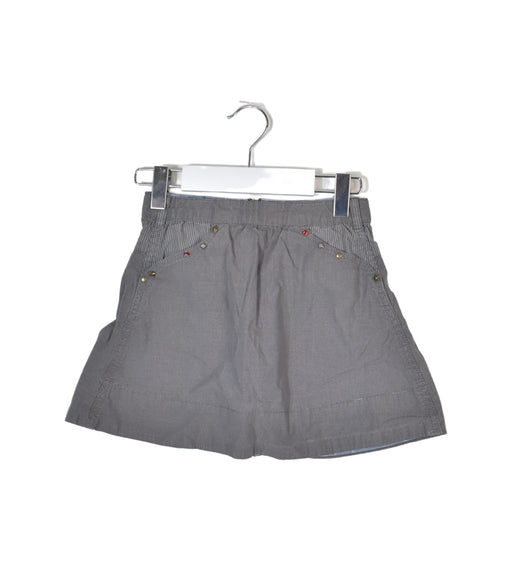 A Grey Short Skirts from DPAM in size 3T for girl. (Front View)