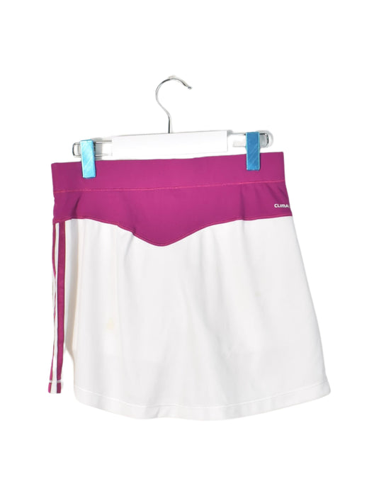 A White Shorts from Adidas in size S for girl. (Back View)