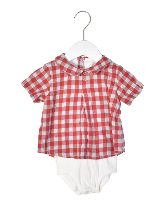 A Grey Short Sleeve Bodysuits from Petit Bateau in size 12-18M for neutral. (Front View)
