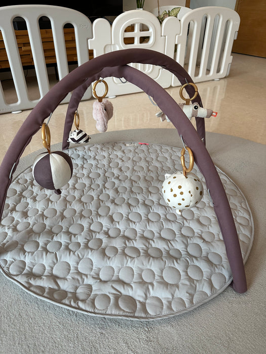 Done by Deer Playmat O/S