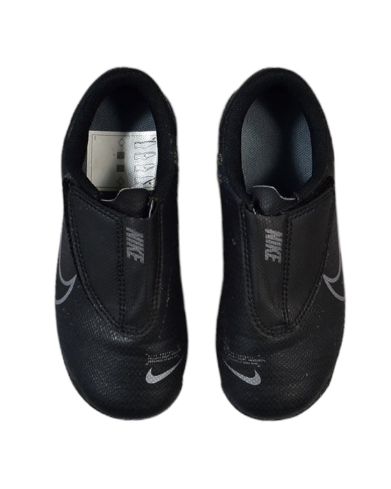 Nike Cleats/Soccer Shoes 5T - 6T (EU28 - EU29)