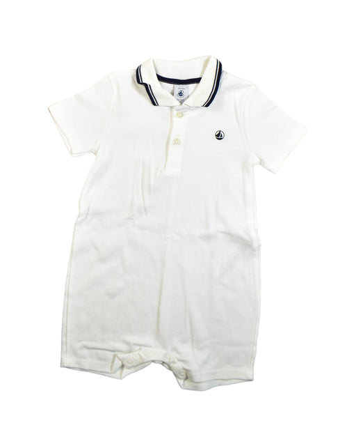 A White Rompers from Petit Bateau in size 6-12M for boy. (Front View)