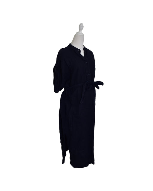 A Black Long Sleeve Dresses from Close in size XS for girl. (Front View)