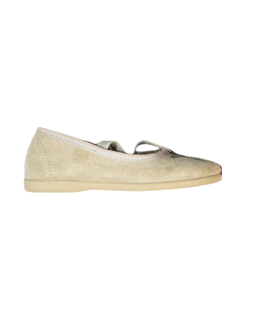 A Beige Flats from Okaa in size 3T for girl. (Front View)