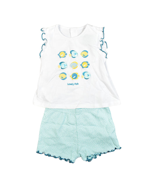 A White Shorts Sets from Okaïdi in size 3-6M for girl. (Front View)
