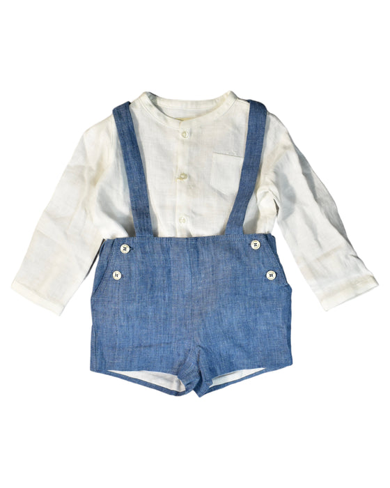 A  Overall Shorts from Nanos in size 12-18M for girl. (Front View)