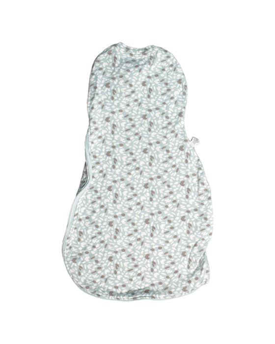 A Green Sleepsacs from Tommee Tippee in size 0-3M for neutral. (Back View)