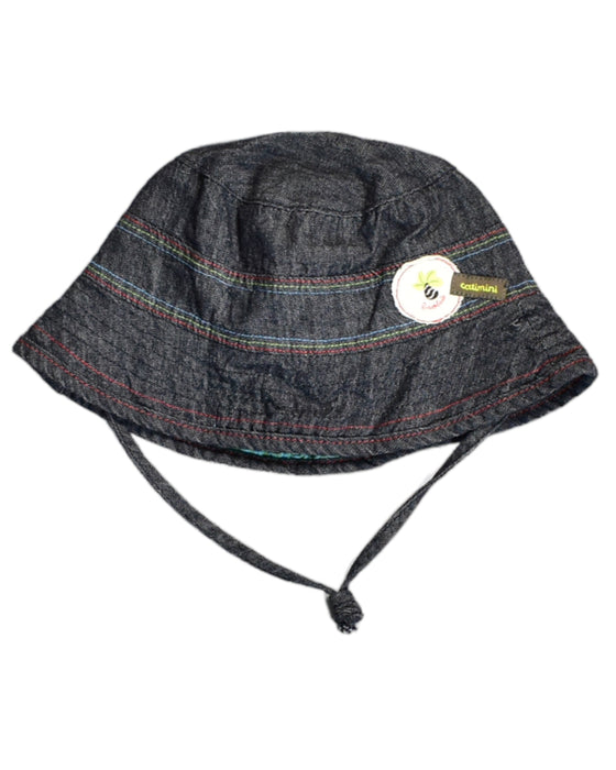 A Black Sun Hats from Catimini in size 2T for girl. (Front View)