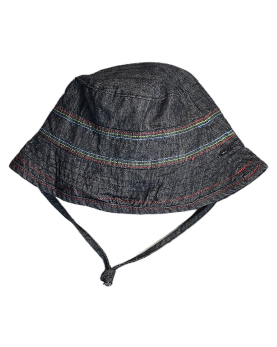 A Black Sun Hats from Catimini in size 2T for girl. (Back View)