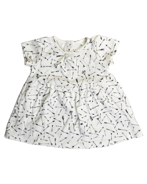 A White Short Sleeve Dresses from Hunter + Boo in size 3-6M for girl. (Front View)