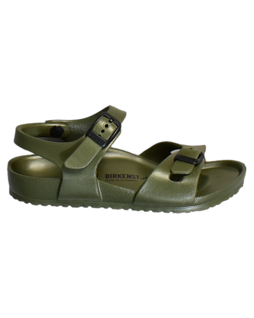 A Green Sandals from Birkenstock in size 7Y for boy. (Front View)