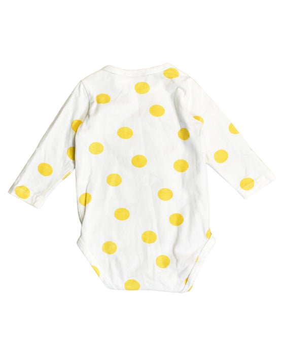 A White Bodysuits from Seed in size 3-6M for boy. (Back View)