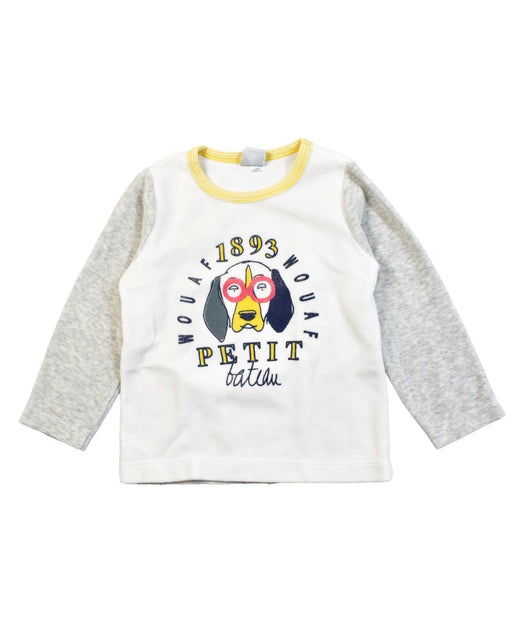 A White Long Sleeve Tops from Petit Bateau in size 4T for boy. (Front View)