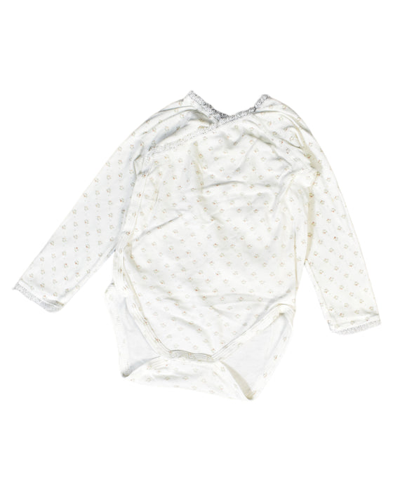 A White Bodysuits from Petit Bateau in size 6-12M for neutral. (Front View)