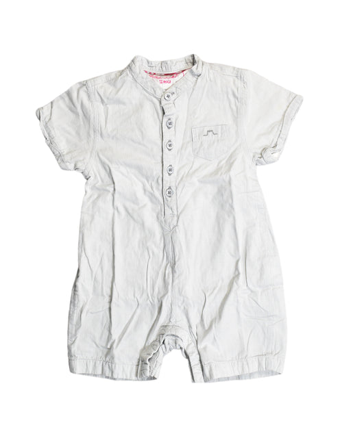 A White Rompers from Chateau de Sable in size 6-12M for boy. (Front View)