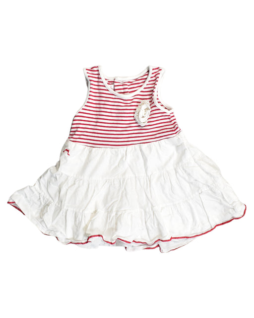 A White Sleeveless Dresses from Chateau de Sable in size 3-6M for girl. (Front View)