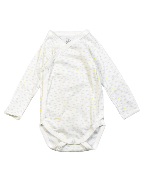 A White Bodysuits from Petit Bateau in size 6-12M for boy. (Front View)