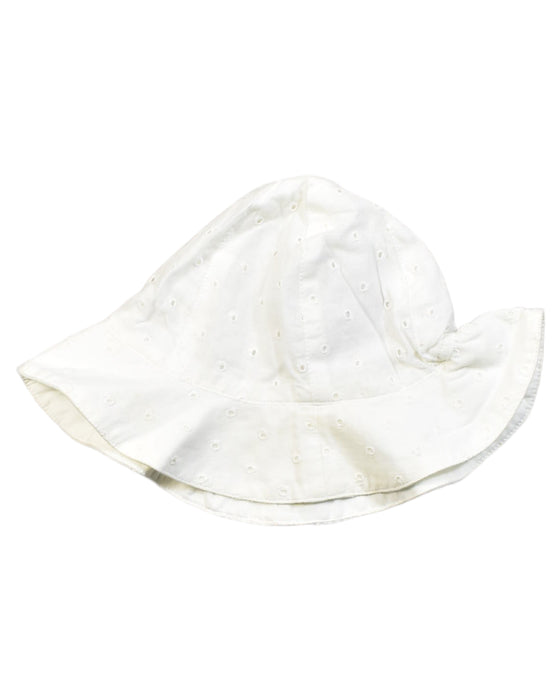 A White Sun Hats from The Little White Company in size XS for neutral. (Front View)