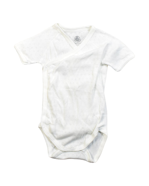 A White Bodysuits from Petit Bateau in size 6-12M for boy. (Front View)