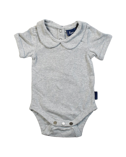 A Grey Bodysuits from Pappe in size Newborn for girl. (Front View)