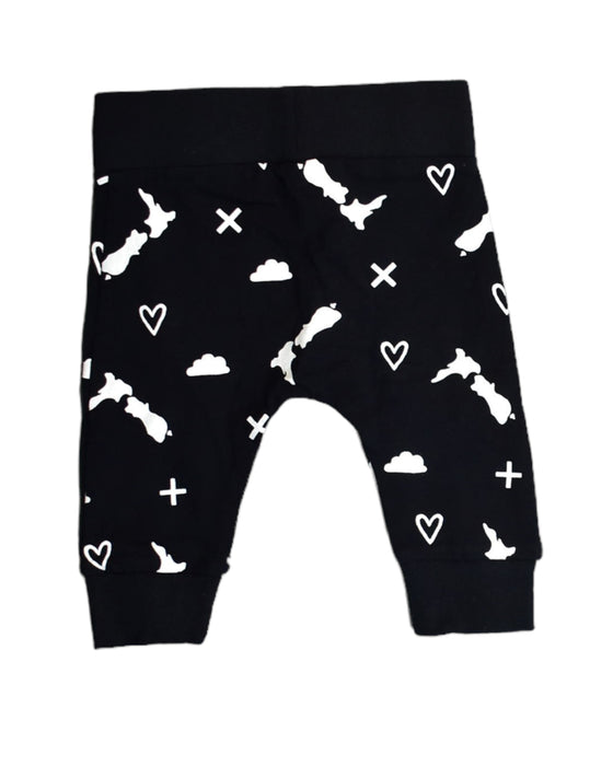 A Black Sweatpants from From NZ with Love in size 3-6M for girl. (Back View)