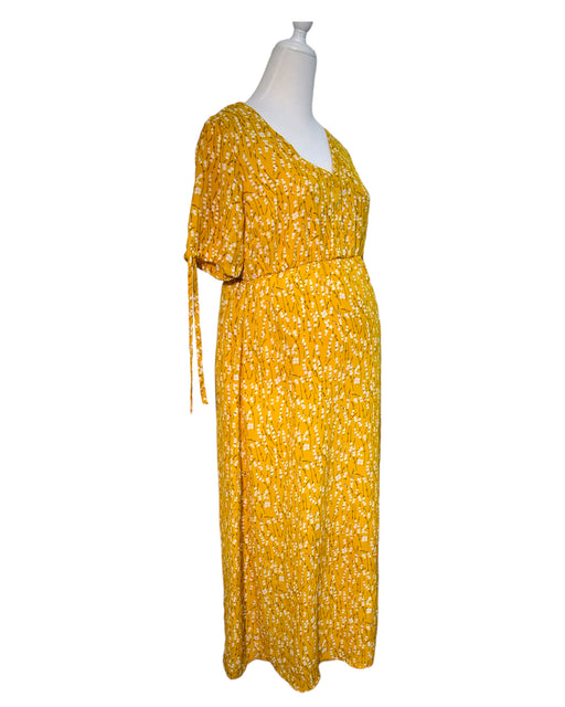 A Yellow Short Sleeve Dresses from Mamalicious in size S for maternity. (Front View)