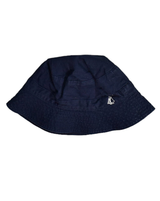 A Navy Sun Hats from Petit Bateau in size 12-18M for neutral. (Front View)