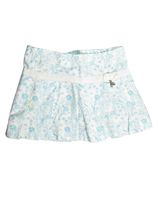 A White Short Skirts from Nicholas & Bears in size 3T for girl. (Front View)