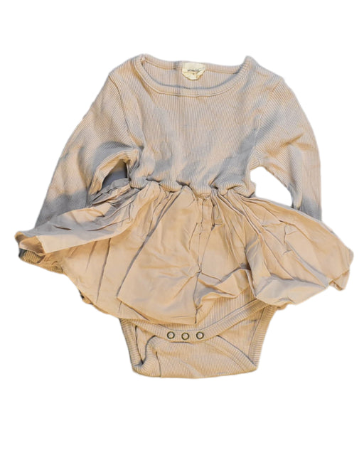 A Brown Bodysuits from Monbebe in size 6-12M for girl. (Front View)