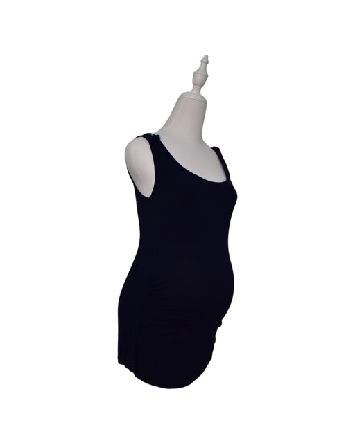 A Black Sleeveless Tops from Seraphine in size S for maternity. (Front View)