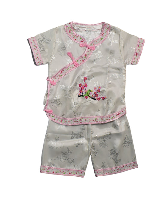 A White Pants Sets from Retykle in size 6T for girl. (Front View)
