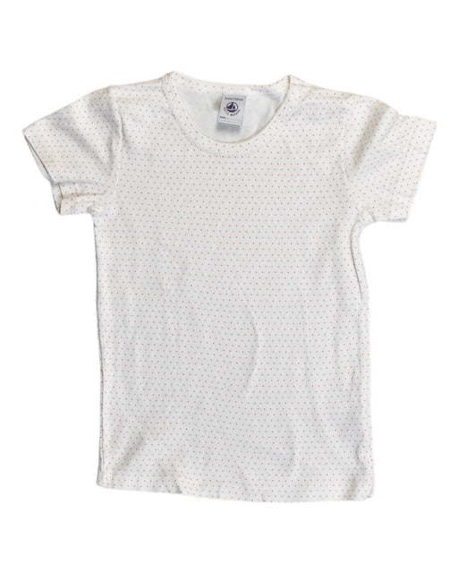 A White T Shirts from Petit Bateau in size 5T for girl. (Front View)
