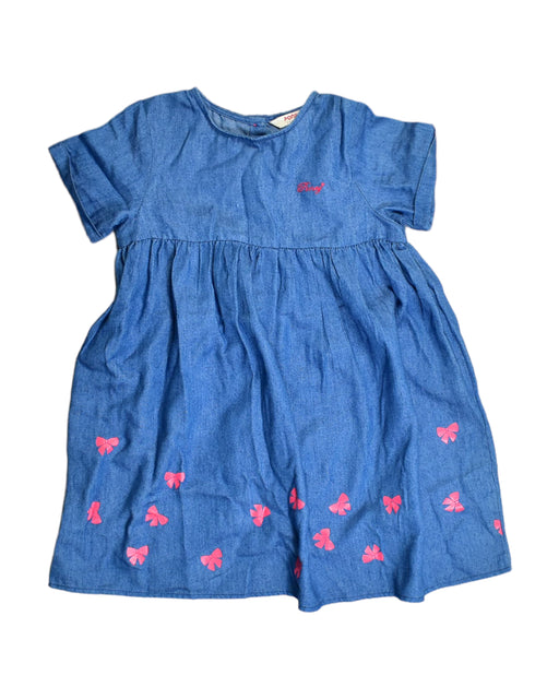 A Blue Short Sleeve Dresses from PONEY in size 4T for girl. (Front View)