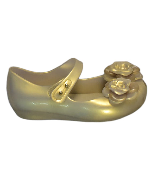 A Gold Flats from Mini Melissa in size 4T for girl. (Front View)