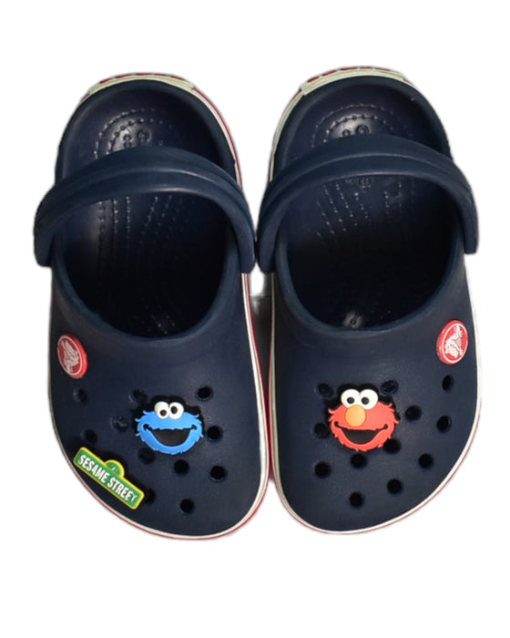 A Blue Sandals from Crocs in size 3T for boy. (Back View)