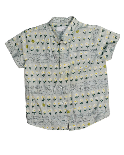 A Grey Shirts from Sea Apple in size 2T for boy. (Front View)