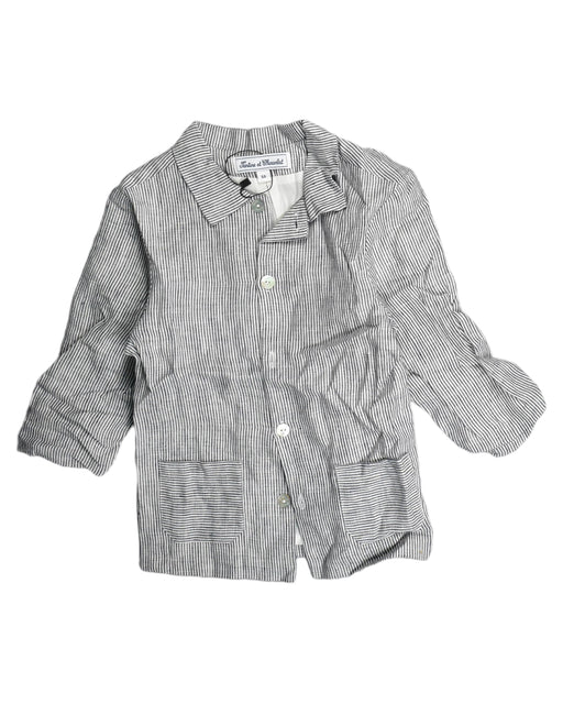 A Grey Shirts from Tartine et Chocolat in size 6T for boy. (Front View)