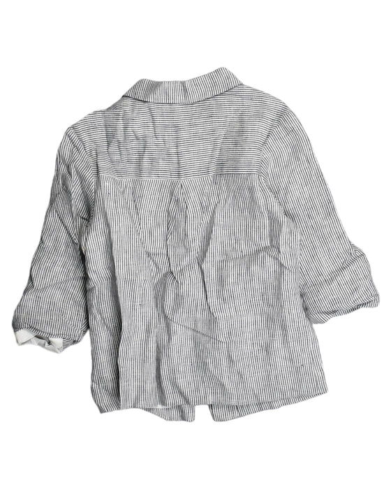A Grey Shirts from Tartine et Chocolat in size 6T for boy. (Back View)