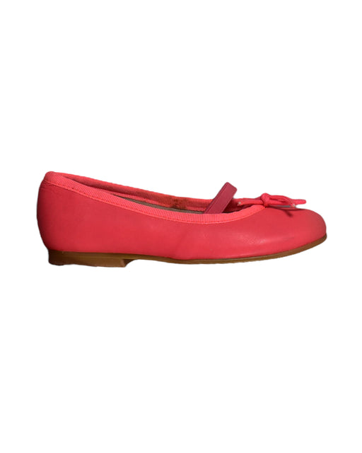 A Pink Flats from Jacadi in size 3T for girl. (Front View)