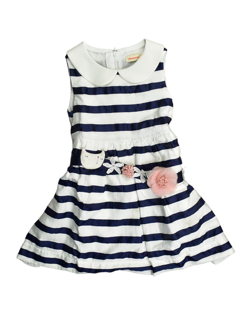 A White Sleeveless Dresses from Momonittu in size 6T for girl. (Front View)